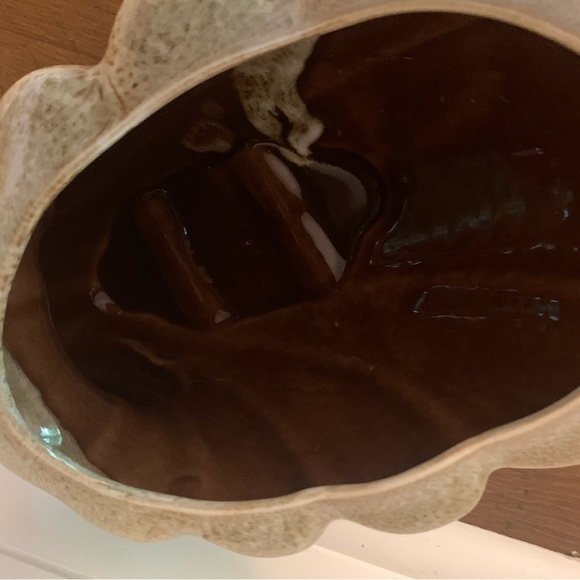 Vintage Brown & Tan Drip Glaze 260 USA Ceramic Cornucopia - Picture 9 of 16